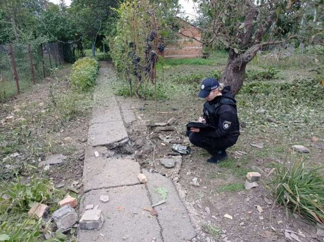 Поліція оприлюднила фото чергових злочинів рф проти мешканців Дніпропетровщини