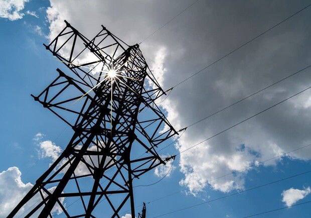 На Дніпропетровщині тривають аварійні відключення електроенергії
