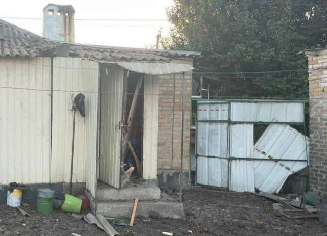 Вночі і ранком ворог атакував Дніпропетровщину ударними безпілотниками, керованими ракетами з літаків тактичної авіації та артилерією.