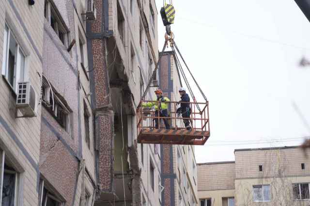 У Дніпрі триває ліквідація наслідків нічної атаки ворога.