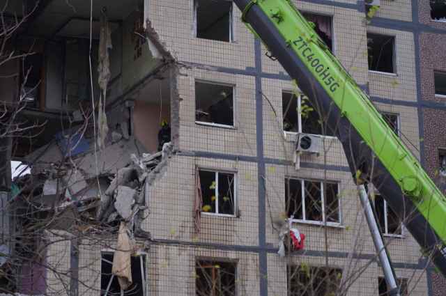 У Дніпрі триває ліквідація наслідків нічної атаки ворога.