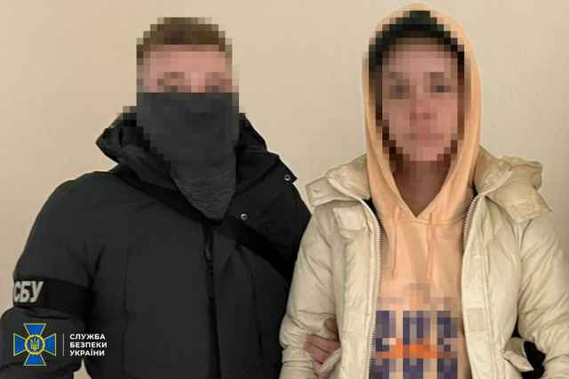 СБУ затримала двох громадян України, які погодилися зареєструвати на себе Starlink для російських окупантів