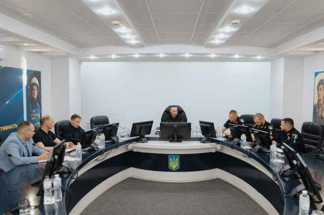 Патрульні "Фантоми" повернуться на дороги.